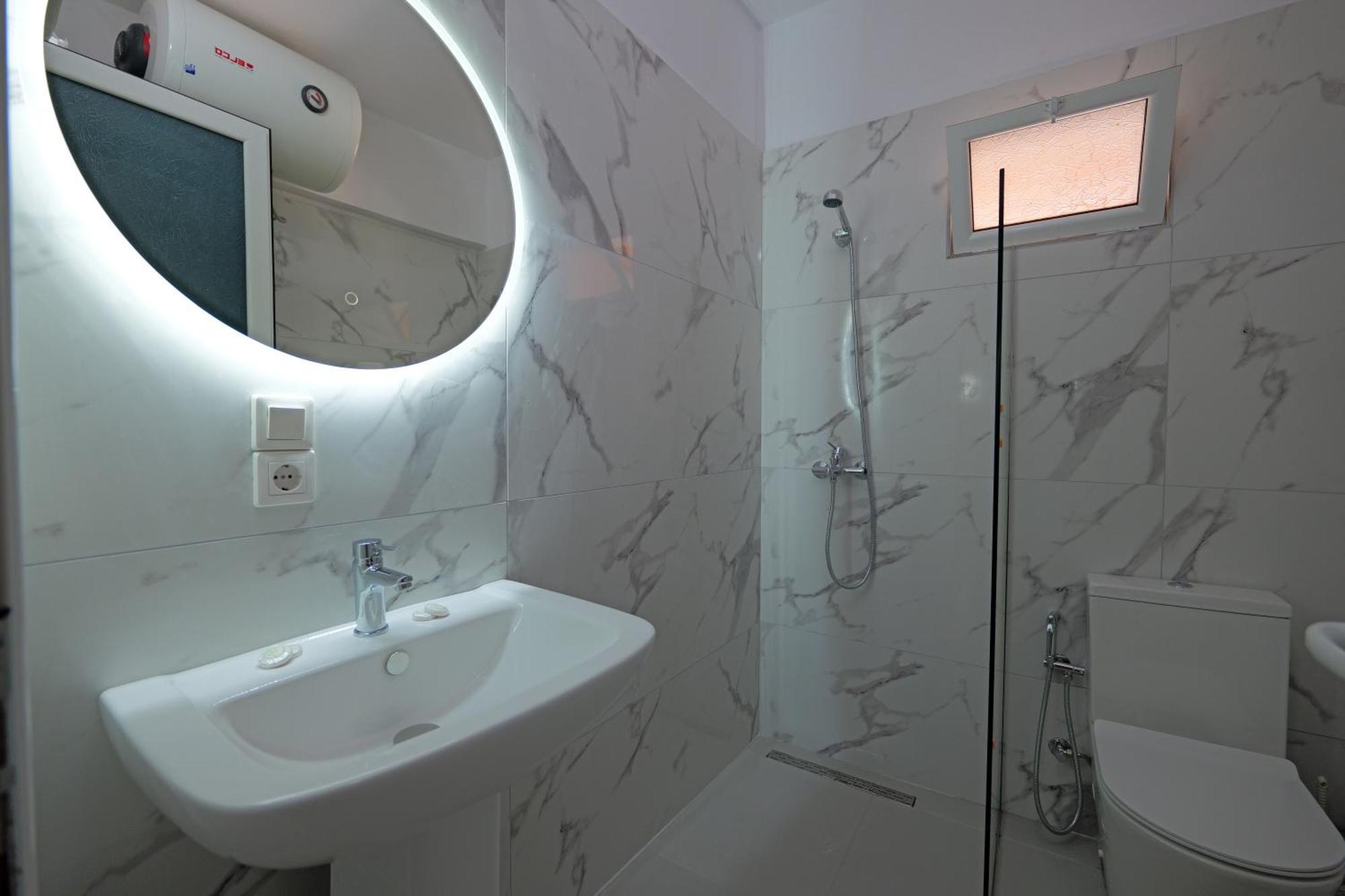 Livia'S Guesthouse Ksamil Dış mekan fotoğraf