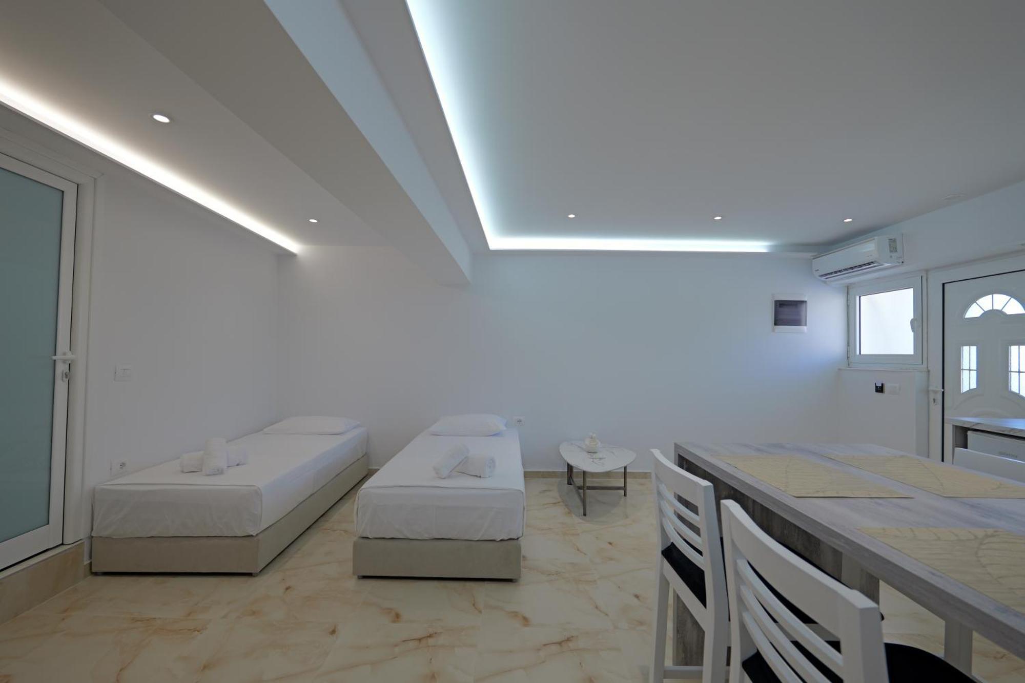 Livia'S Guesthouse Ksamil Dış mekan fotoğraf