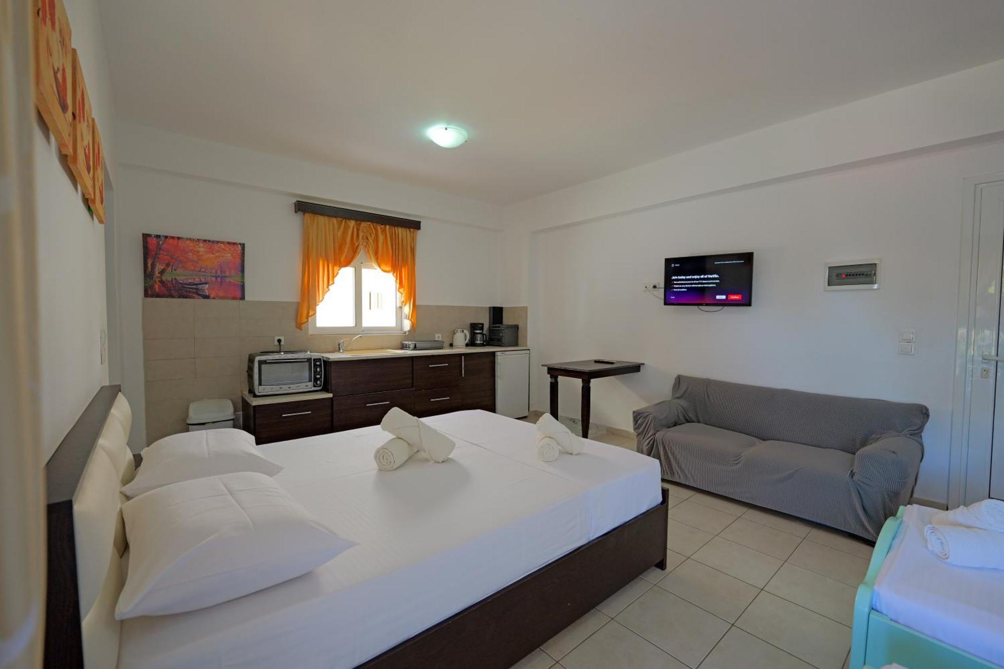 Livia'S Guesthouse Ksamil Dış mekan fotoğraf