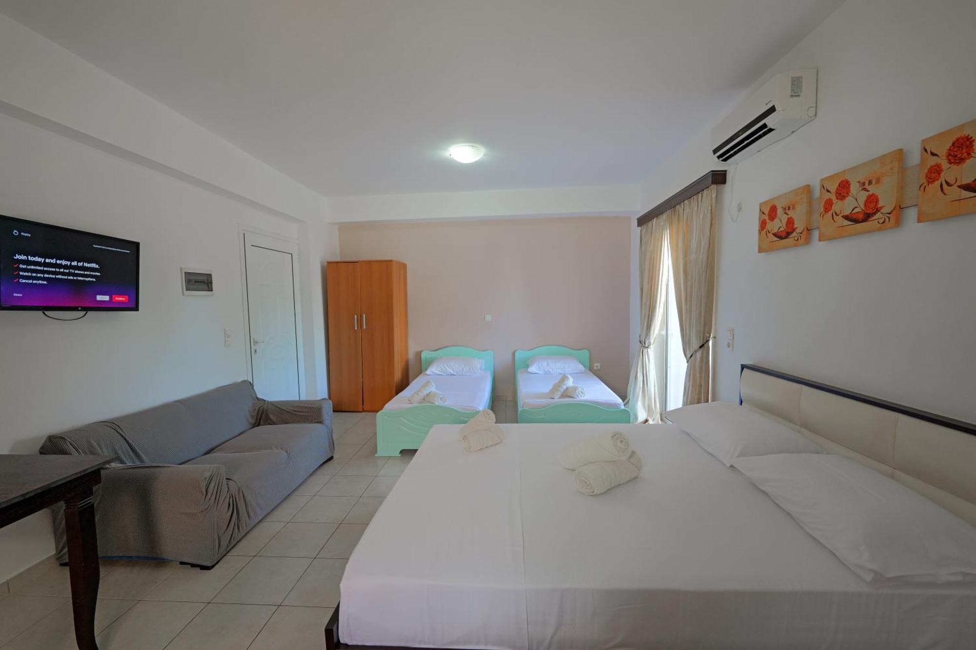 Livia'S Guesthouse Ksamil Dış mekan fotoğraf