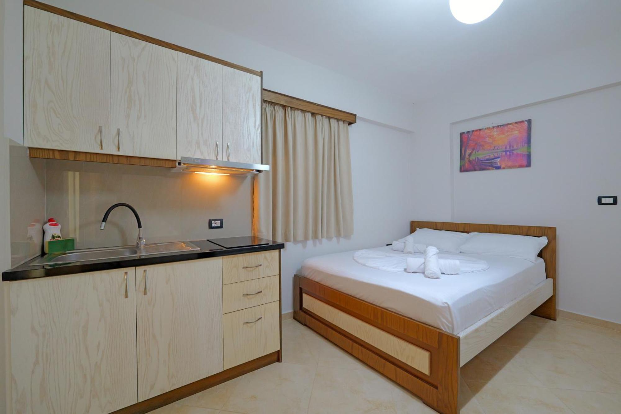 Livia'S Guesthouse Ksamil Dış mekan fotoğraf