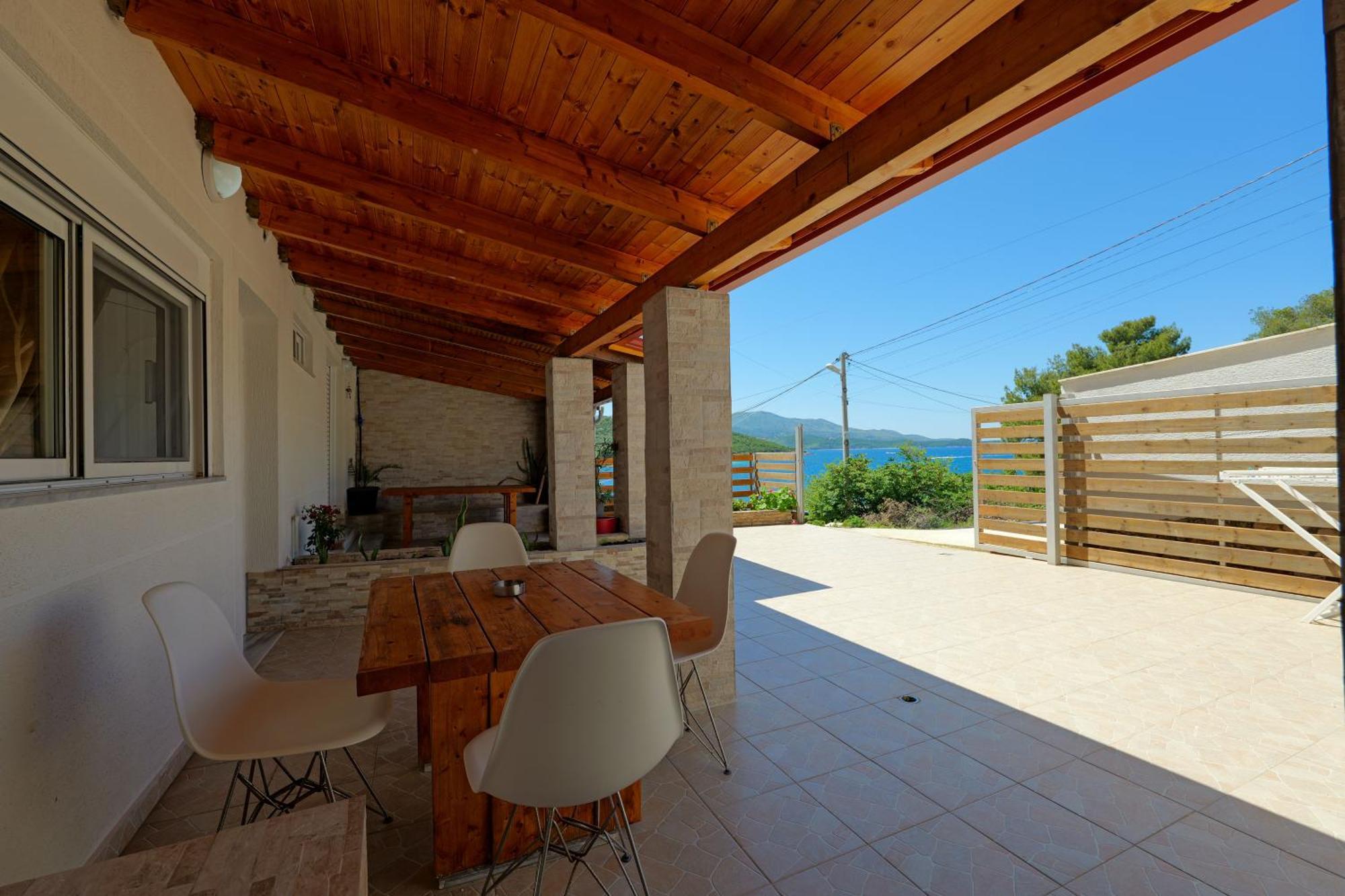 Livia'S Guesthouse Ksamil Dış mekan fotoğraf