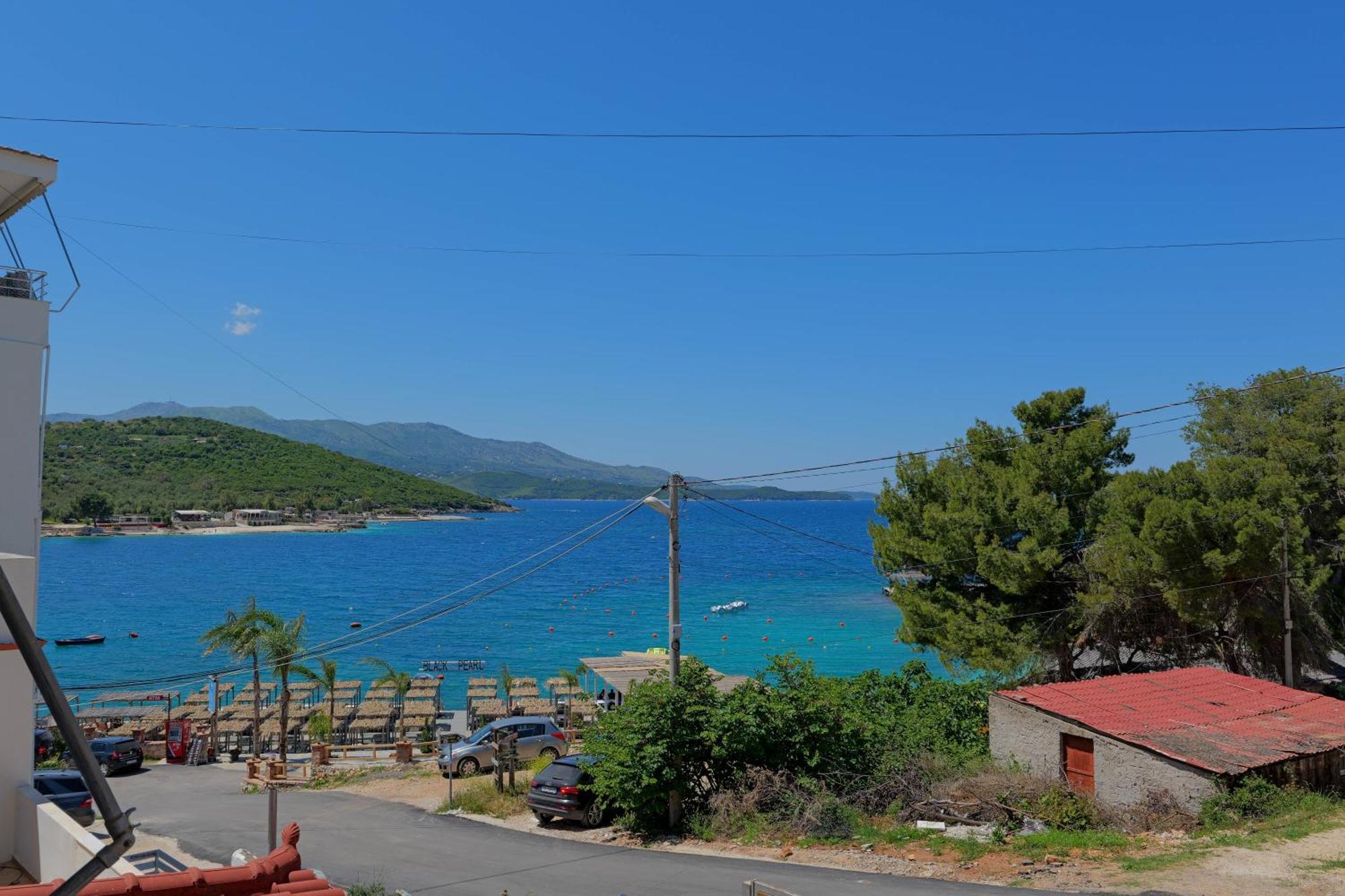 Livia'S Guesthouse Ksamil Dış mekan fotoğraf